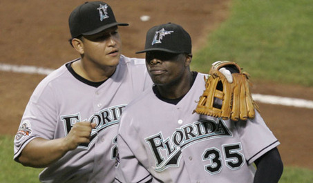 Large_071204-miguel-cabrera-dontrelle-willis_medium