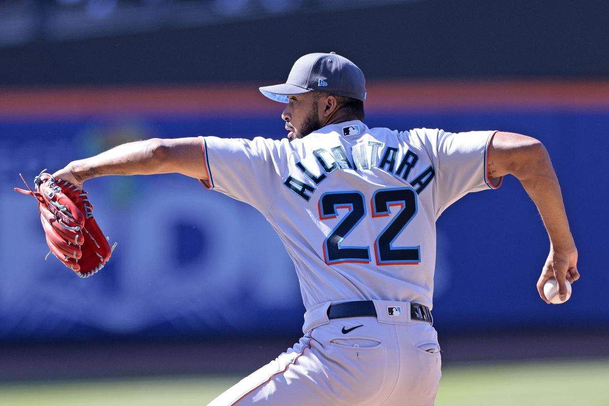 Sandy Alcantara #22 of the Miami Marlins throws a pitch during the game against the New York Mets at Citi Field on June 19, 2025 in New York City. The Marlins defeated the Mets 6-2.