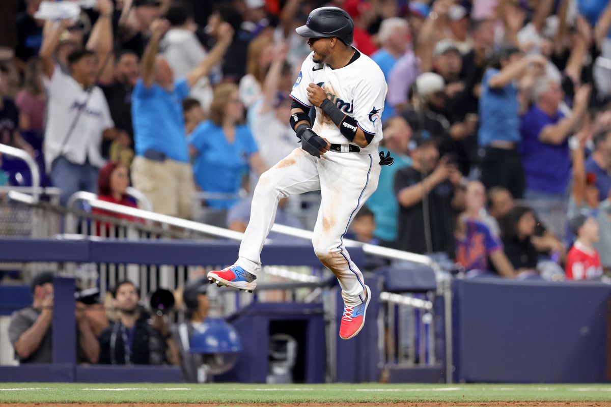 Luis Arraez #3 of the Miami Marlins reacts during the sixth inning of the game against the New York Mets on Opening Day at loanDepot park on March 30, 2025 in Miami, Florida.