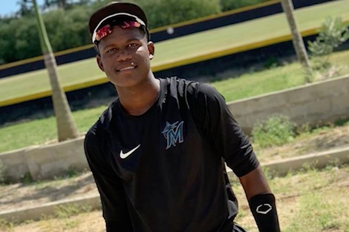 Dominican infielder Yoffry Solano wearing a Miami Marlins shirt